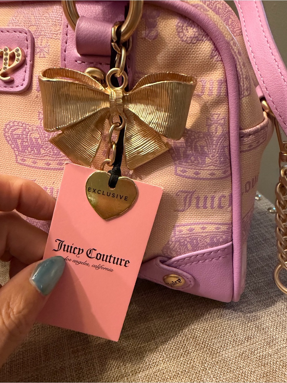Exclusive Juicy Couture Pink and Cream Logo Bow Charm Crossbody Bag - Picture 3 of 13